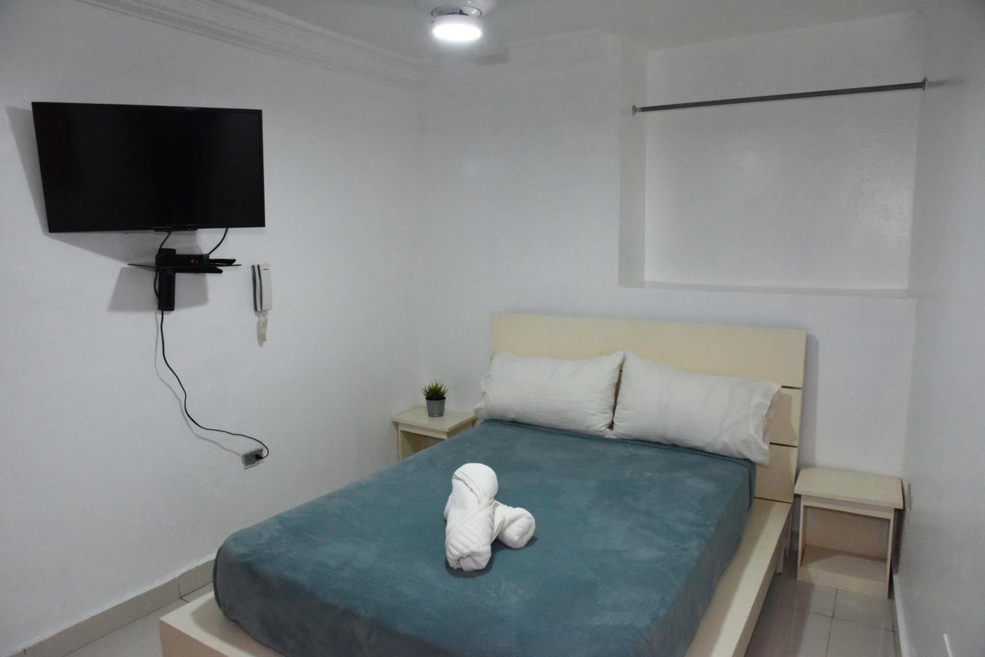 Hostel Gato Colonial ซานโตโดมิงโก ภายนอก รูปภาพ
