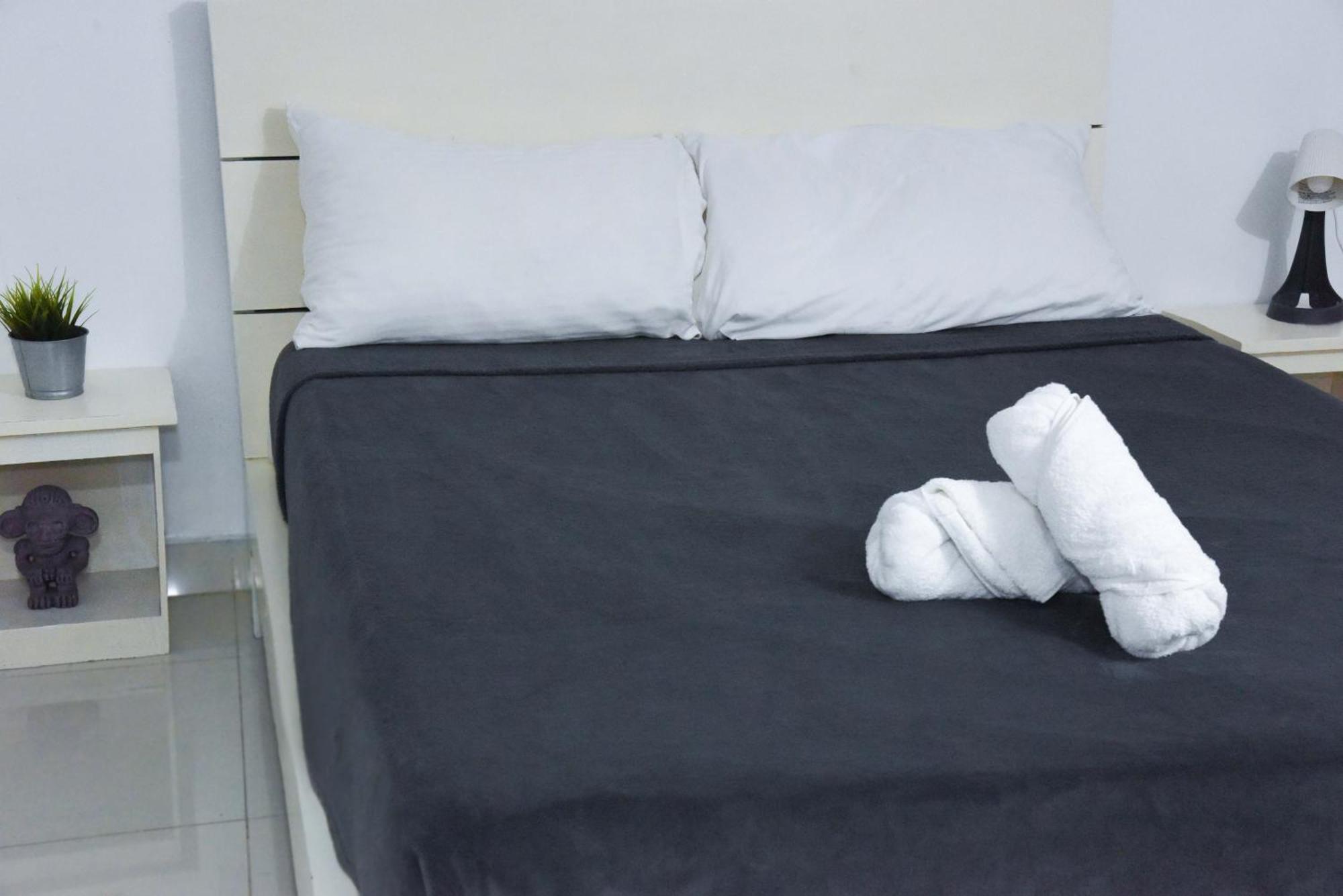 Hostel Gato Colonial ซานโตโดมิงโก ภายนอก รูปภาพ