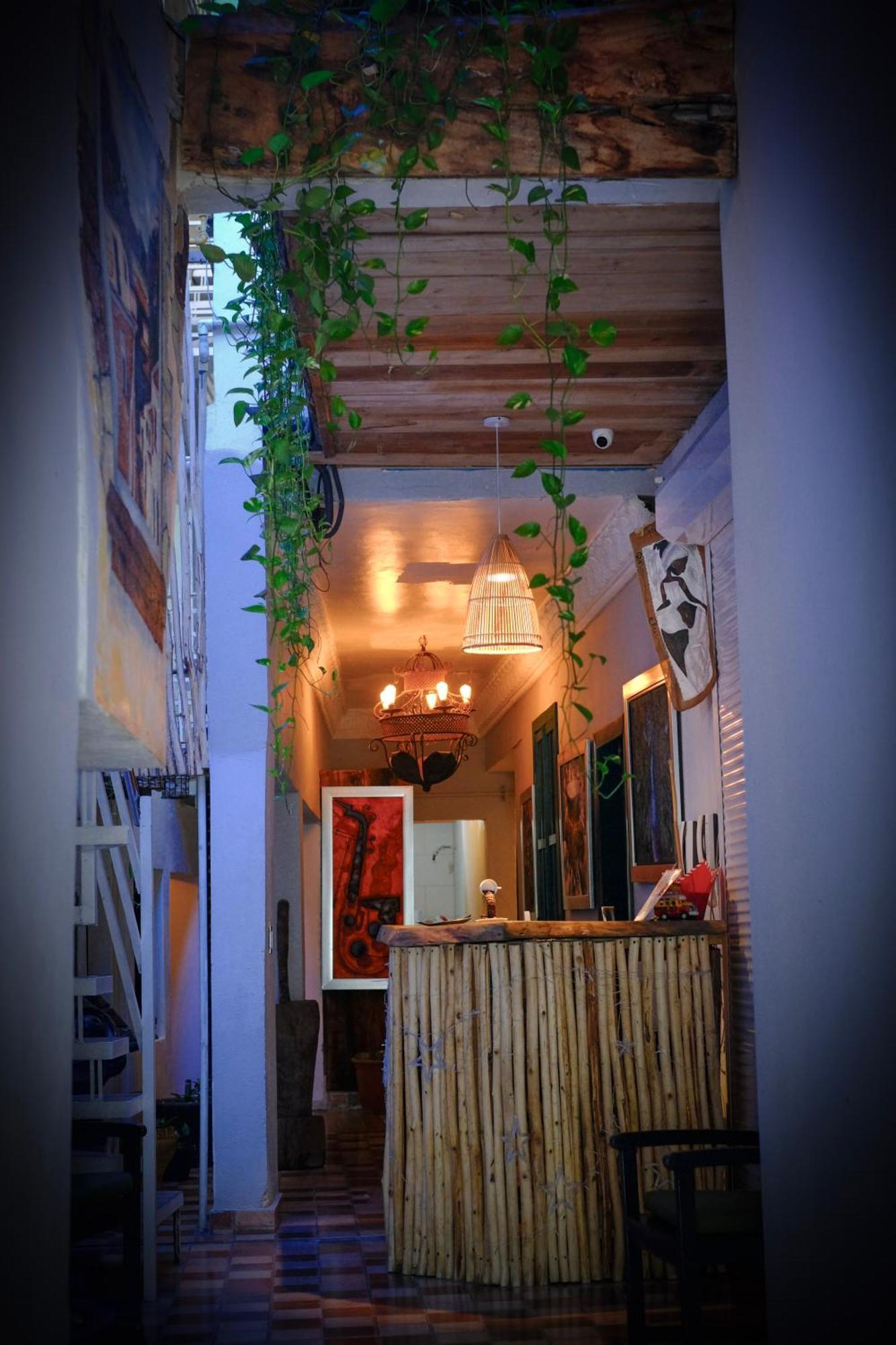 Hostel Gato Colonial ซานโตโดมิงโก ภายนอก รูปภาพ