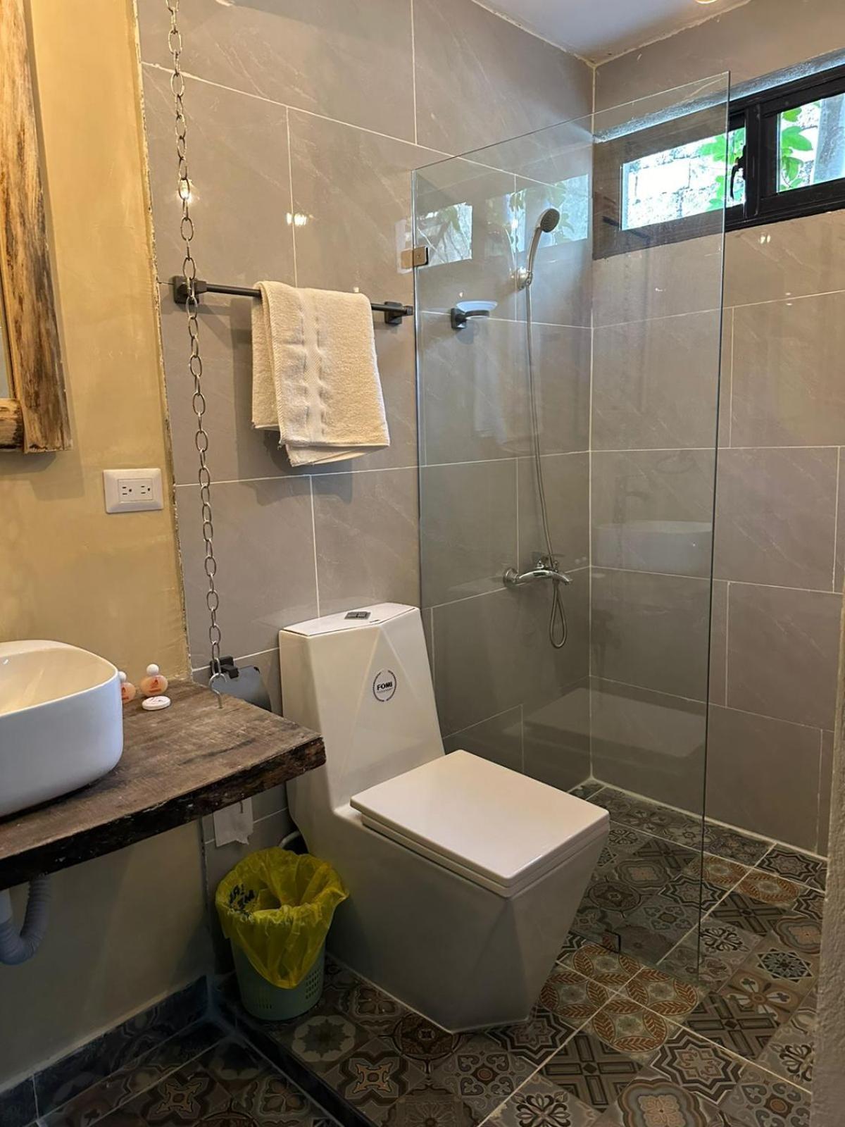 Hostel Gato Colonial ซานโตโดมิงโก ภายนอก รูปภาพ